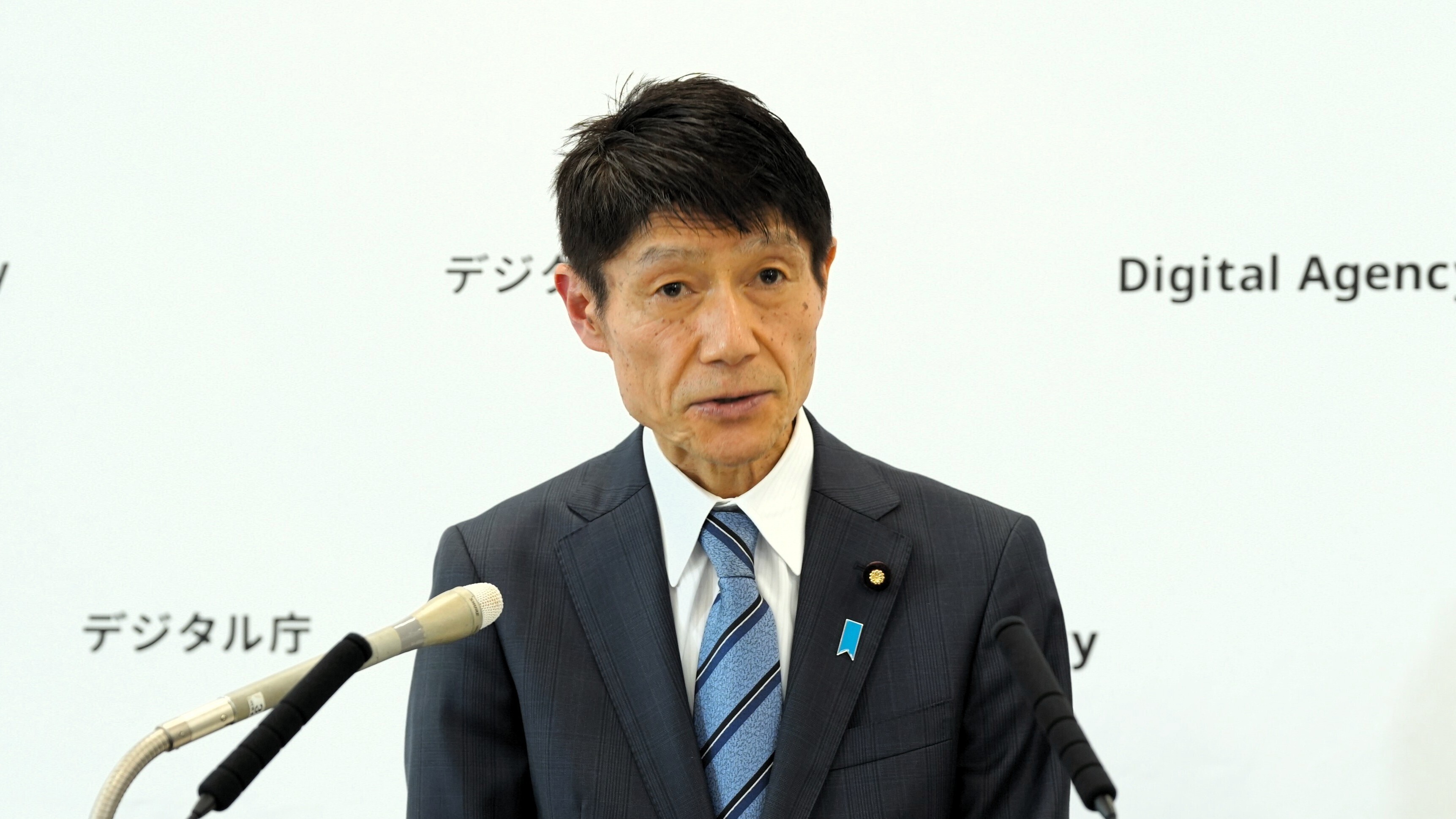 就任会見で発言する古川デジタル大臣